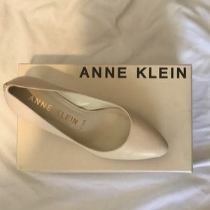 Anne Klein shoes 👠 NIB